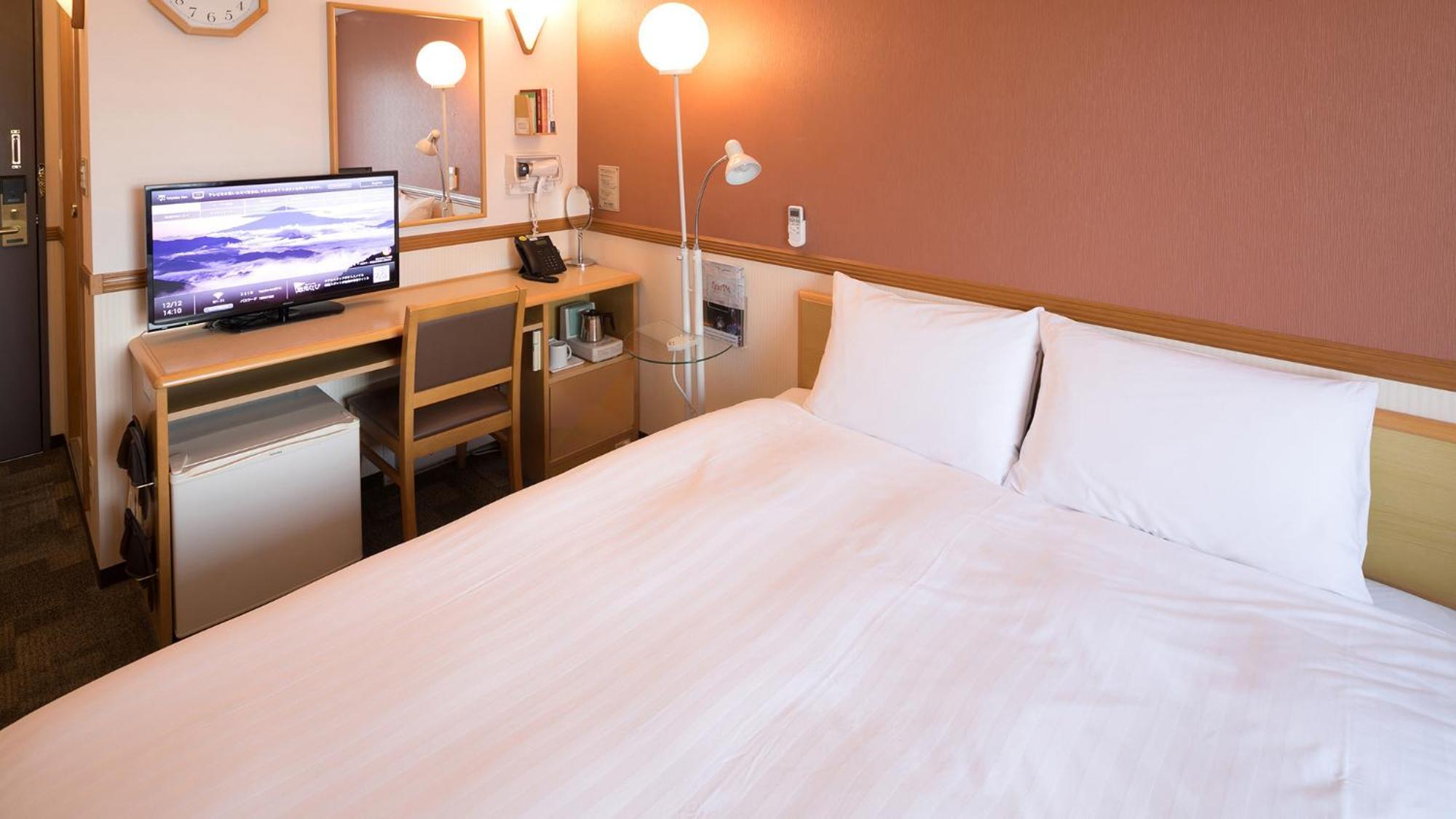 Toyoko Inn Nagoya Owari Ichinomiya Ekimae Room photo