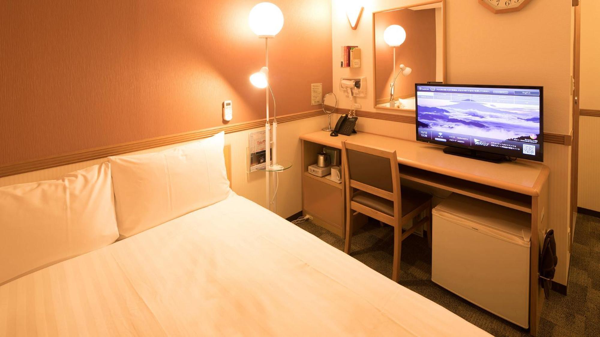 Toyoko Inn Nagoya Owari Ichinomiya Ekimae Room photo