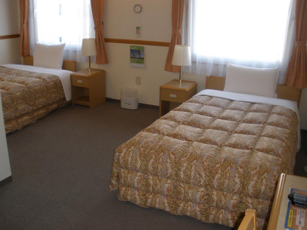 Toyoko Inn Nagoya Owari Ichinomiya Ekimae Exterior photo